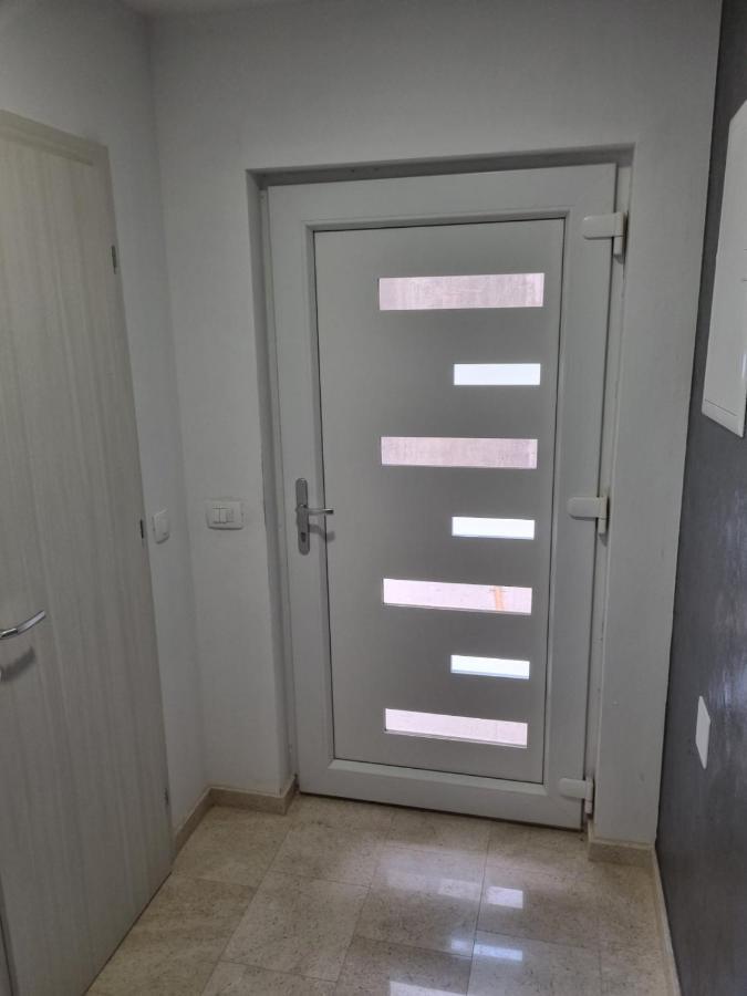 Apartmani Tolj Makarska Exterior foto