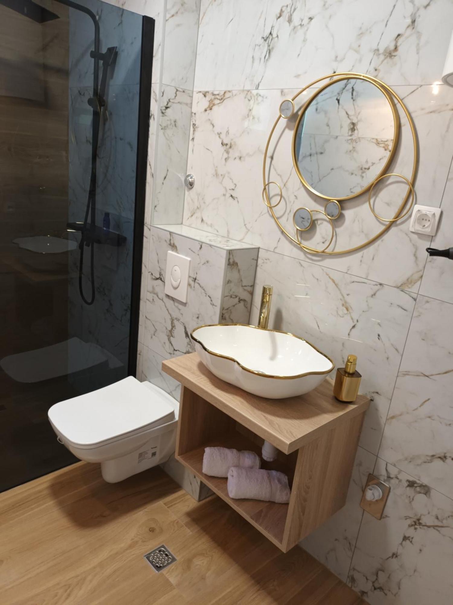Apartmani Tolj Makarska Exterior foto