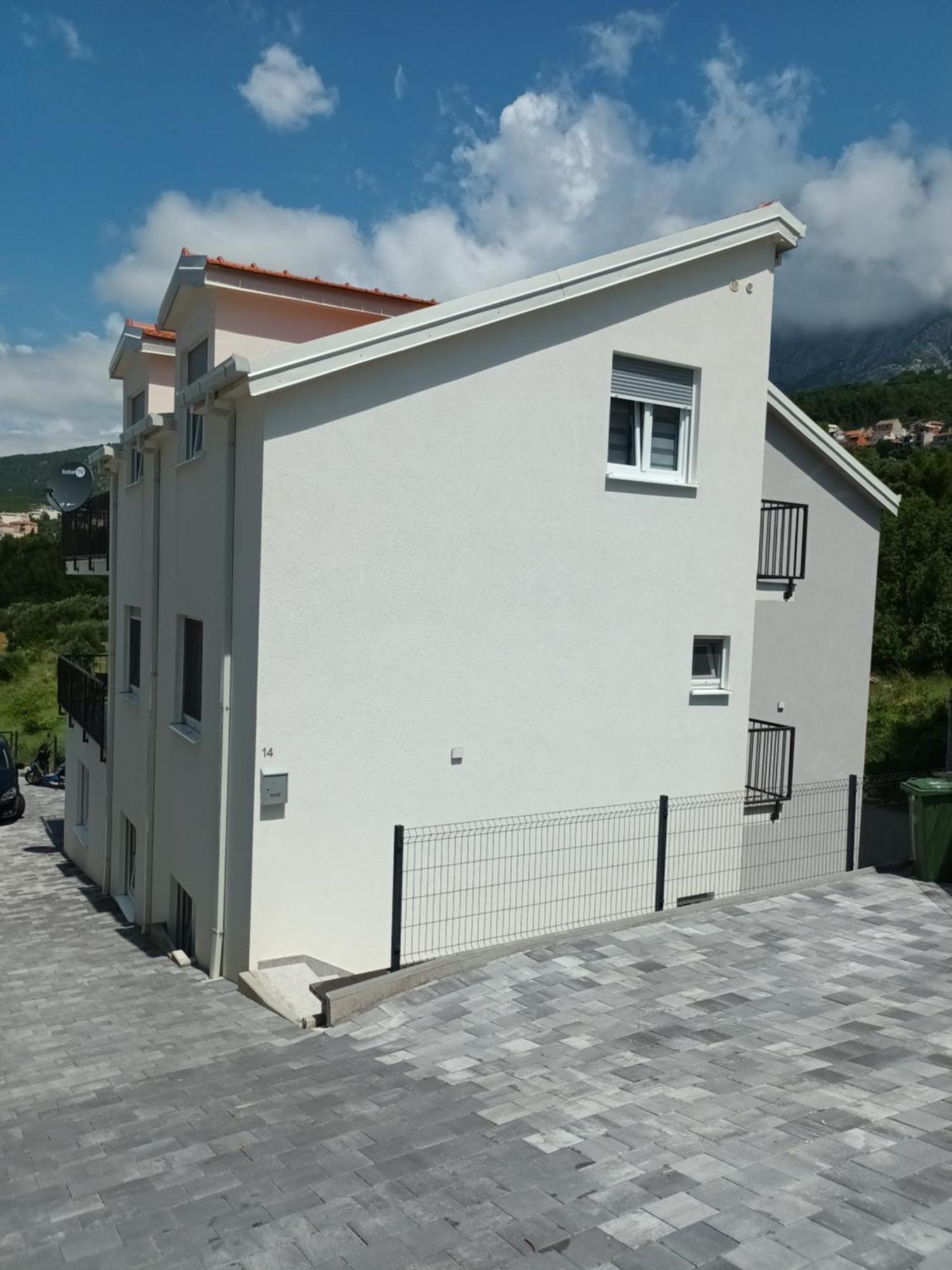 Apartmani Tolj Makarska Exterior foto